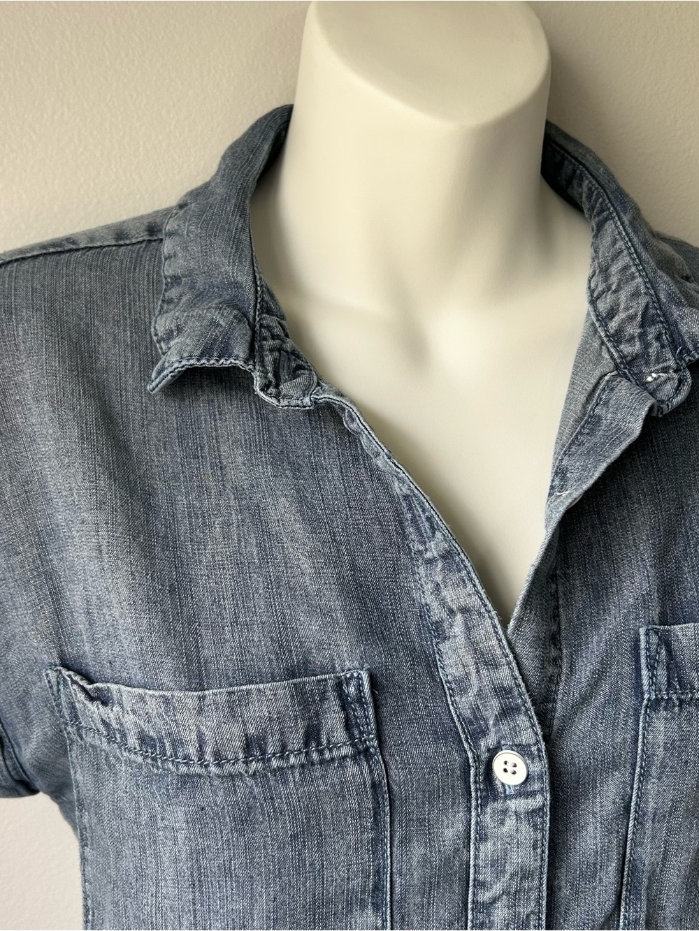 Velvet Heart Faded Chambray Shirt Dress - Light Blue - Picture 8 of 10
